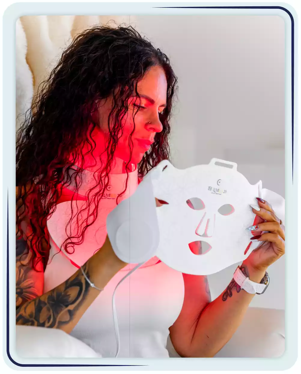 how-to-use-ILUMILUX-led-light-therapy-mask.webp